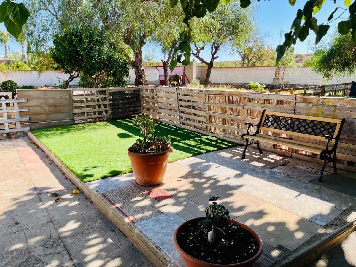 Estudio Adosado Acogedor Con Jardin, Barbacoa Y Parking Privado Alicante Exterior foto